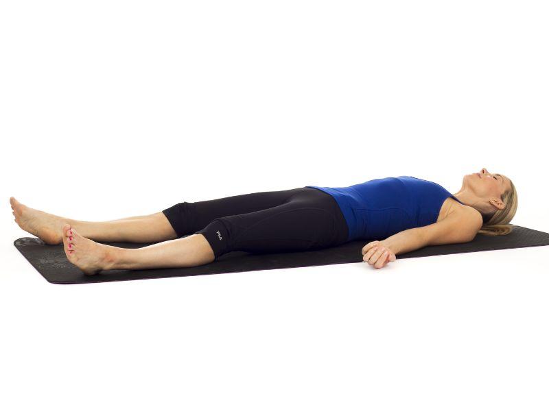 Tho&aacute;t thế savasana