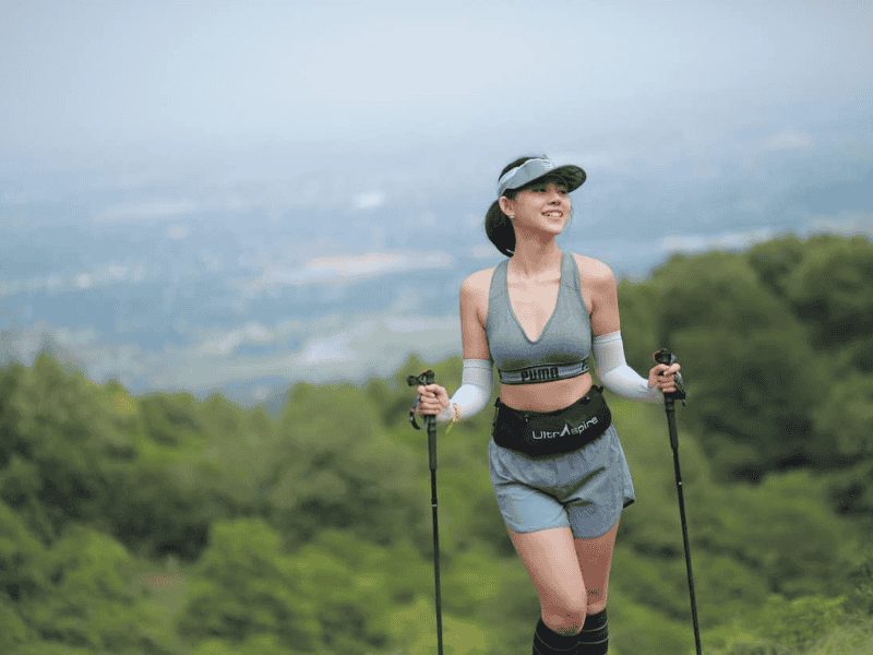 Mẫu túi đeo bụng chạy bộ thể thao từ hãng Ultraspire