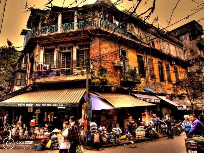 8-3-di-an-gi-tu-diem-an-uong-ha-noi-cuc-lang-man