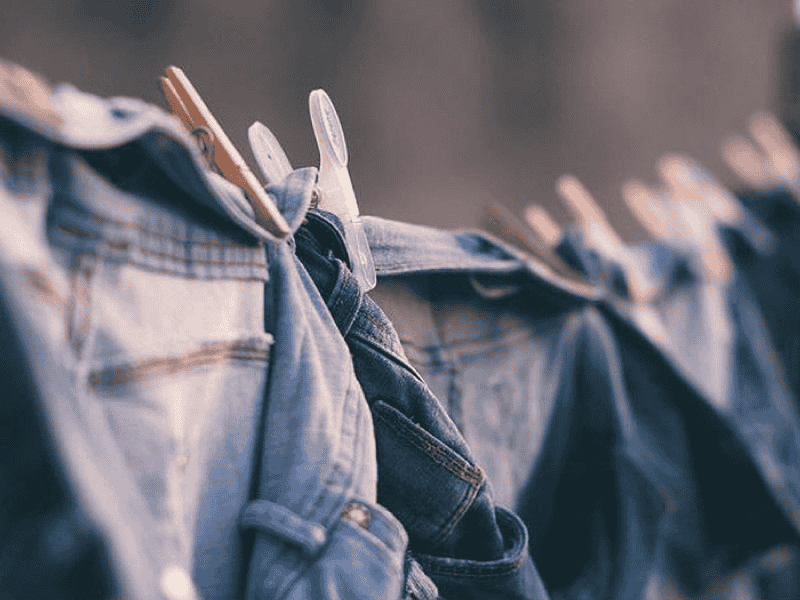 Tips giúp quần bò nam bền màu và giữ đúng form dáng