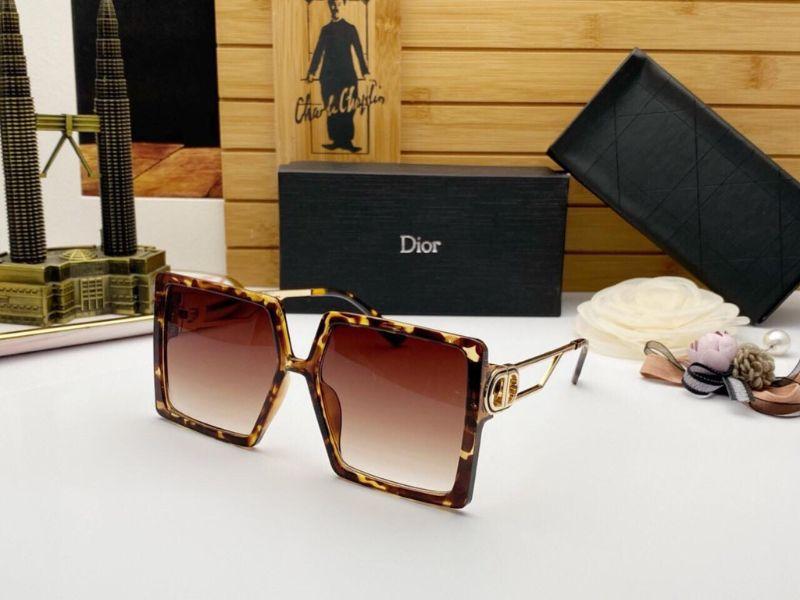 Kính mắt Dior