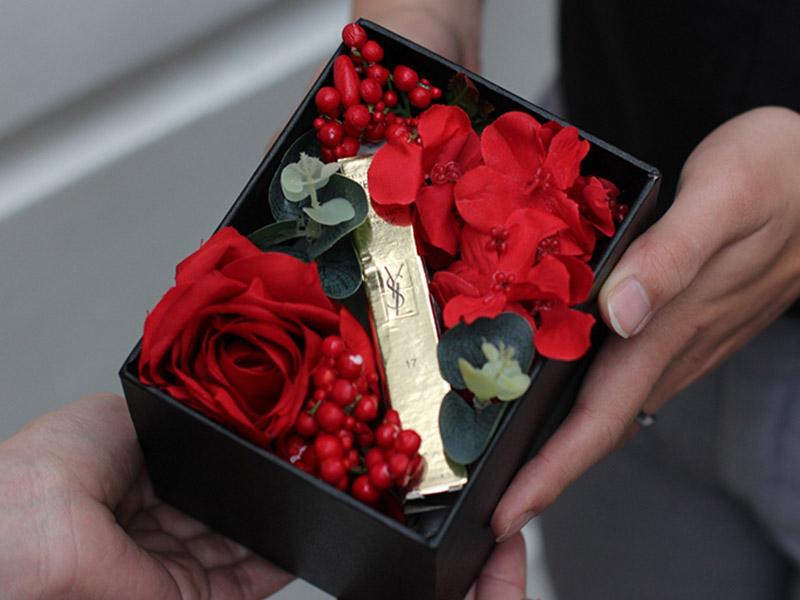 Ý nghĩa của việc tặng son môi vào ngày Valentine
