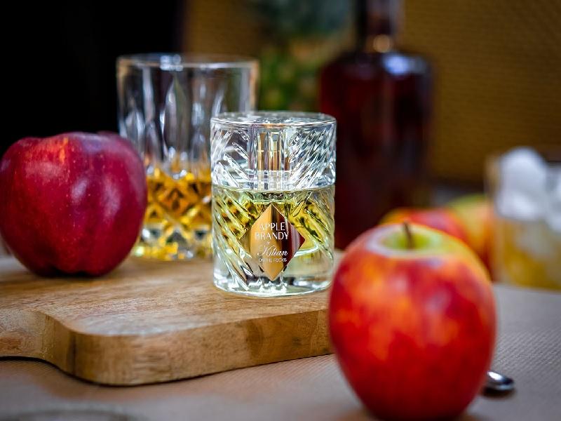 Kilian Apple Brandy On The Rocks hương táo cháy bỏng