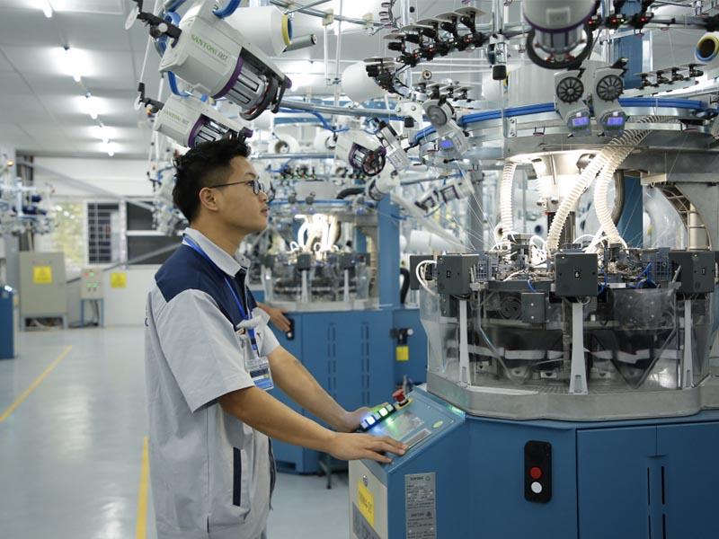 Máy dệt hiện đại cho công nghệ không đường may Seamless