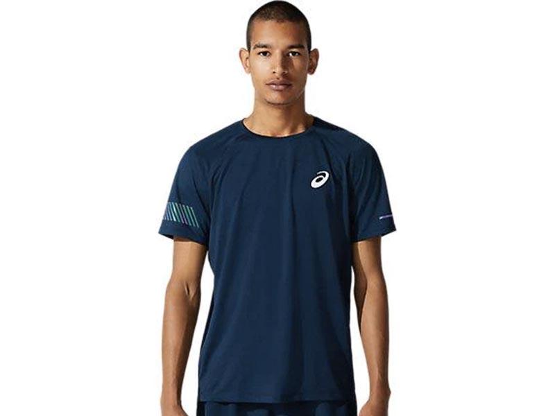 Áo chạy bộ ASICS Lite-Show có khả năng phản xạ ánh sáng tốt