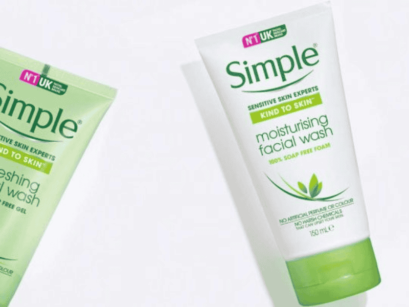 Sữa rửa mặt Simple