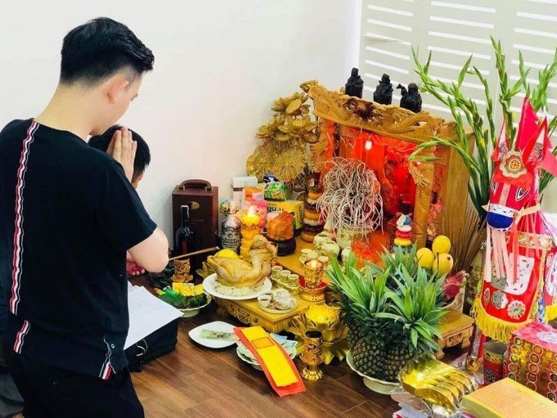 Văn khấn ngày vía Thần tài chuẩn