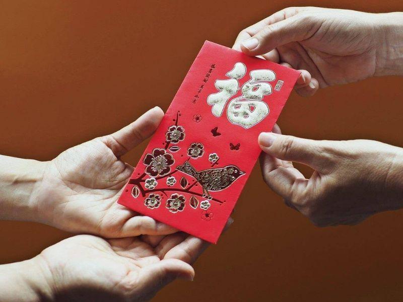 Phong tục lì xì ngày Tết và những ý nghĩa tốt đẹp