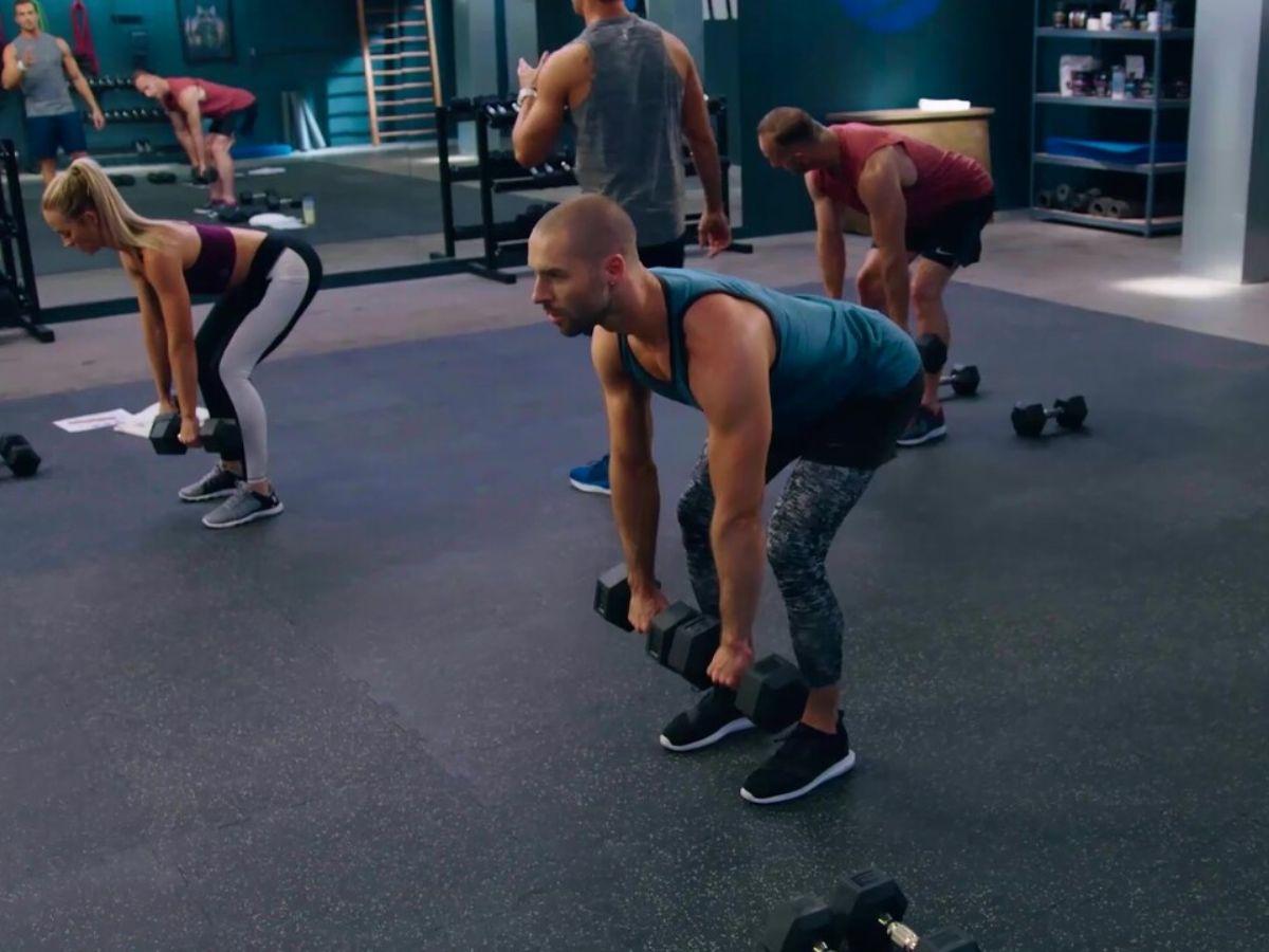bài tập dumbbell deadlift