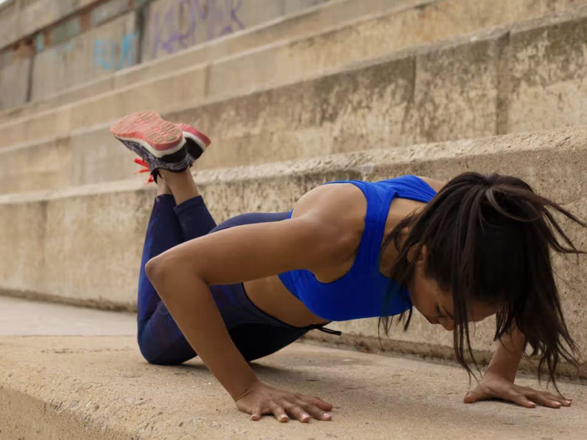 Chống đẩy quỳ gối