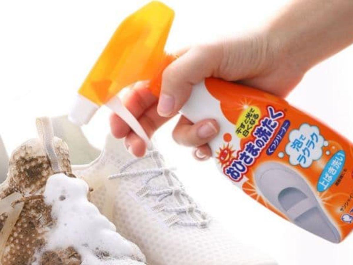 Sử dụng dung dịch bảo vệ giày