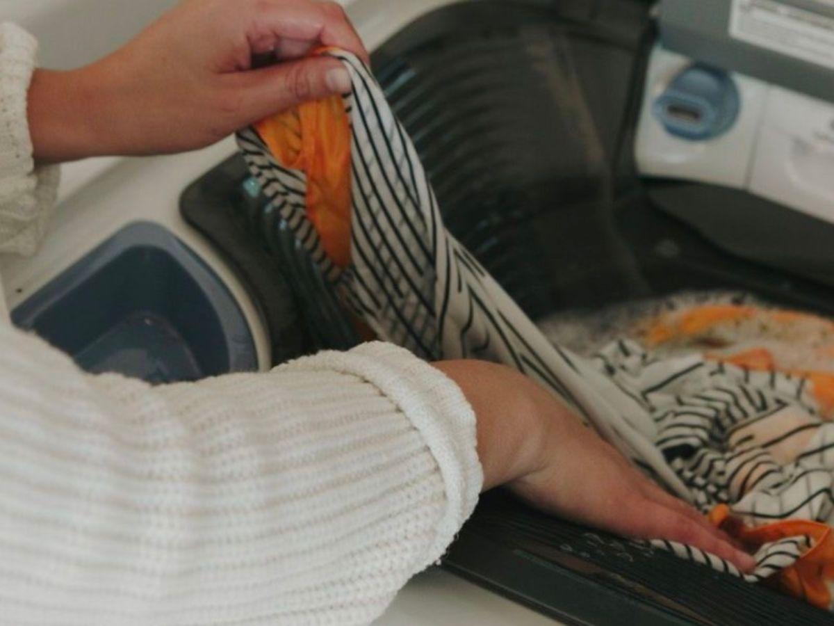 Sắp xếp và phân loại quần lót nam với các trang phục khác