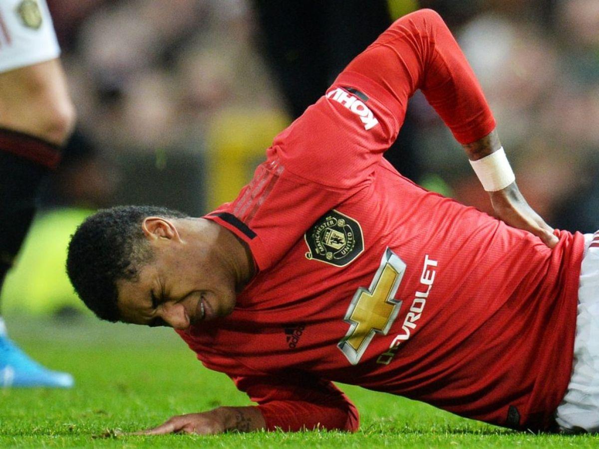 Đau lưng là một vấn đề phổ biến ở các cầu thủ bóng đá, có thể ảnh hưởng đến hiệu suất thi đấu