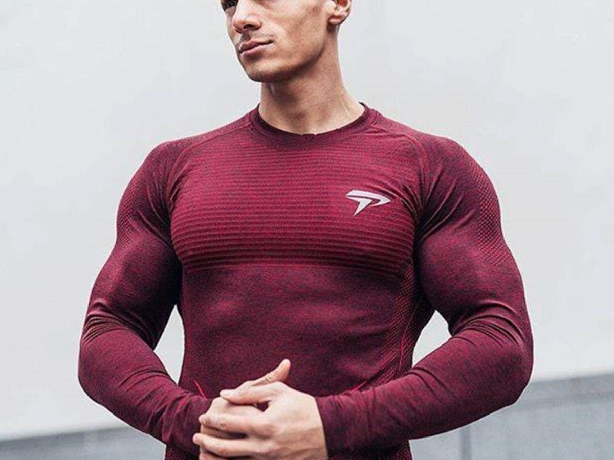 Áo thun dài tay được sử dụng trong rất nhiều phòng gym và thể thao ngoài trời