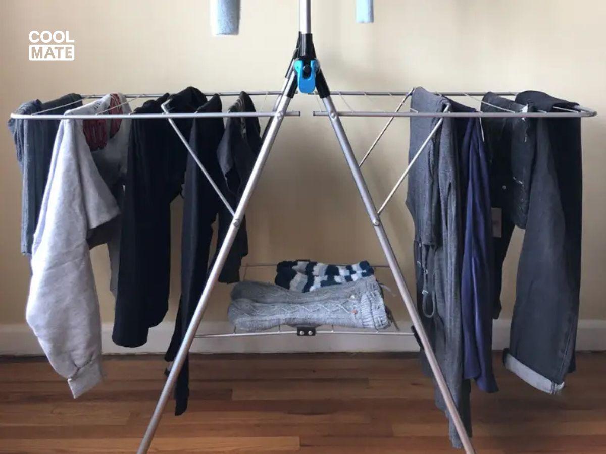 Phơi quần baggy nam ở nơi thoáng mát