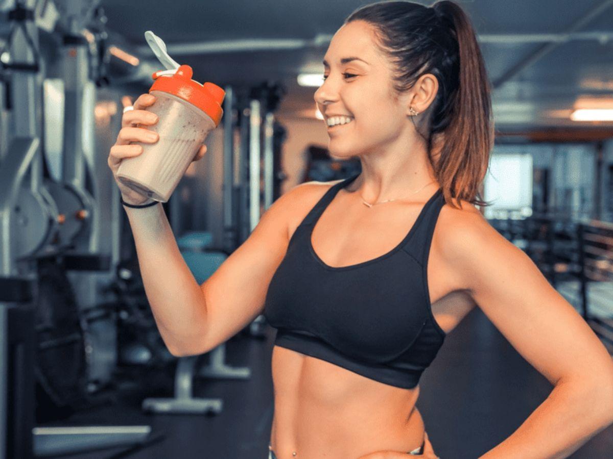 Uống whey protein sau khi tập