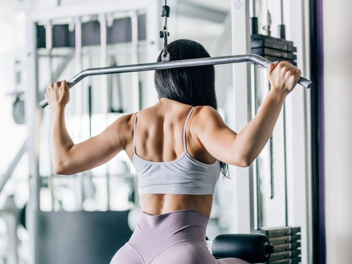 Ưu tiên các bài tập phát triển nhóm cơ lớn