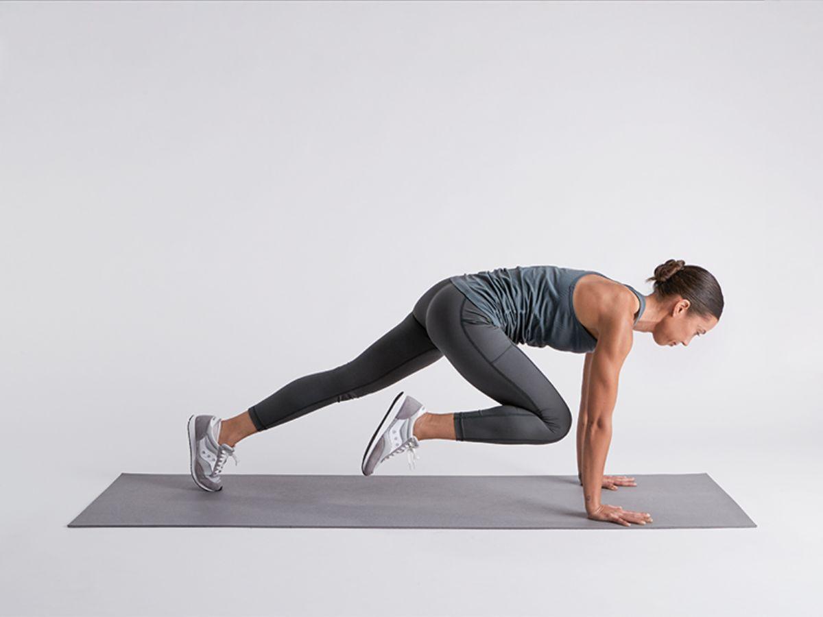 Mountain Climbers không chỉ giúp siết cơ bụng mà còn là một bài tập cardio cường độ cao