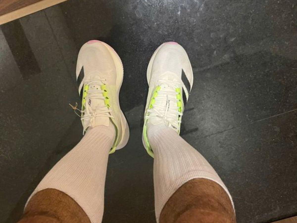 Sử dụng trang phục và dụng cụ phù hợp cũng là cách quan trọng để bảo vệ cơ thể