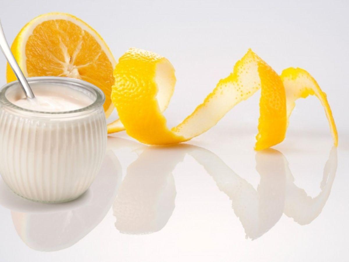 Kem dưỡng trắng da từ sữa tươi và nước cốt chanh