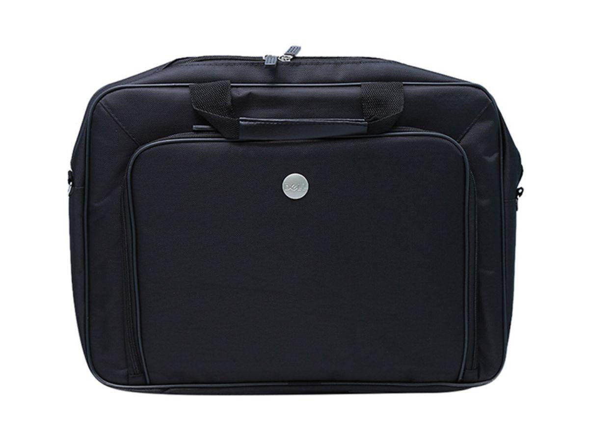 Cặp laptop là phụ kiện không thể thiếu của dân công sở