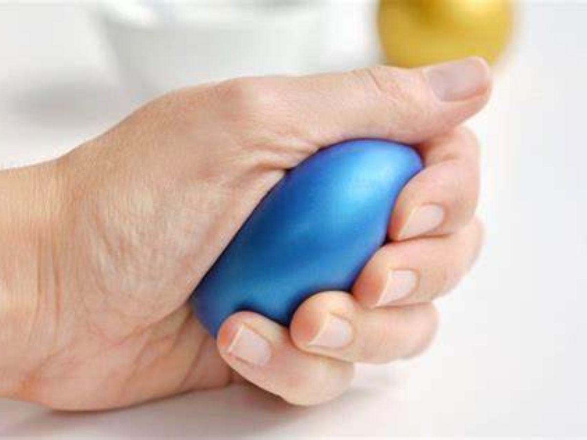 Một số bài tập giúp tăng cường cơ tay