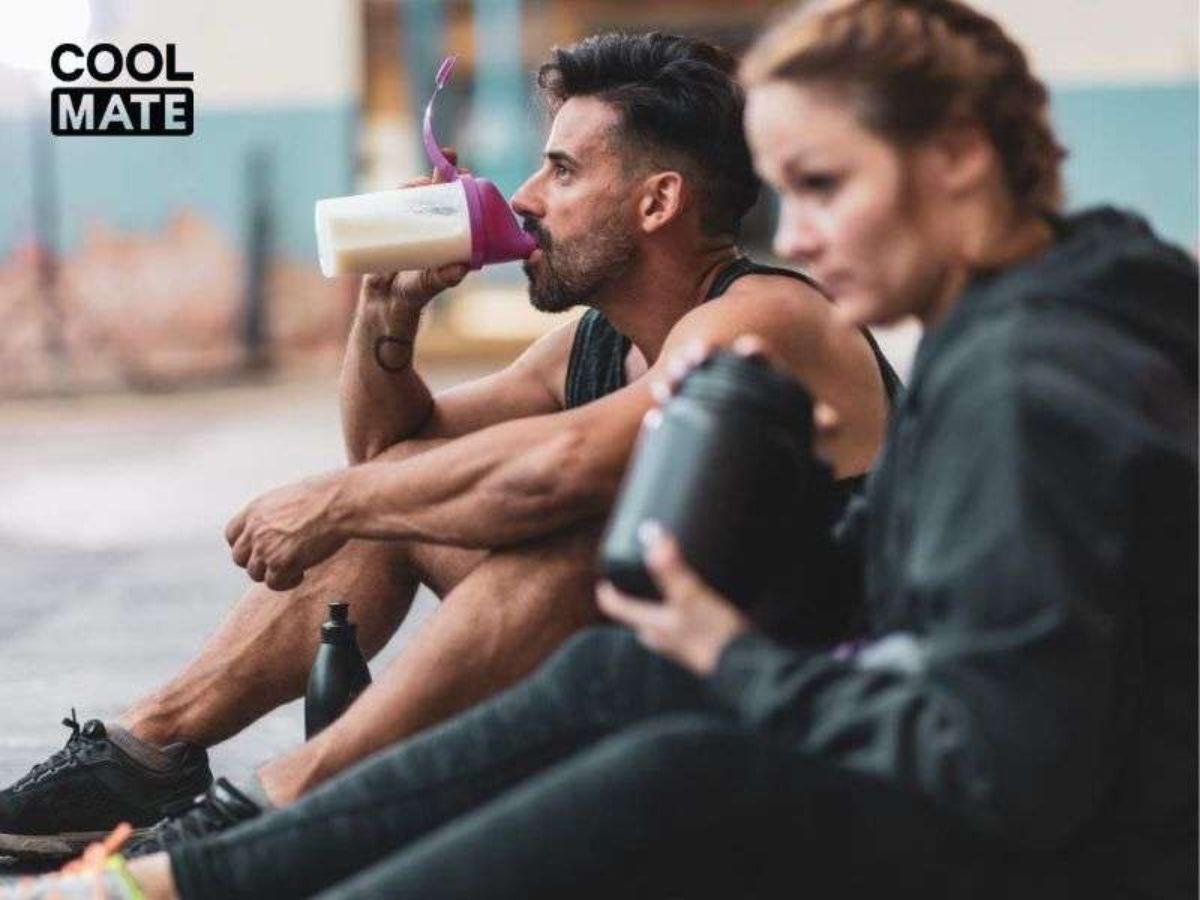 lựa chọn loại nước để dùng khi tập gym