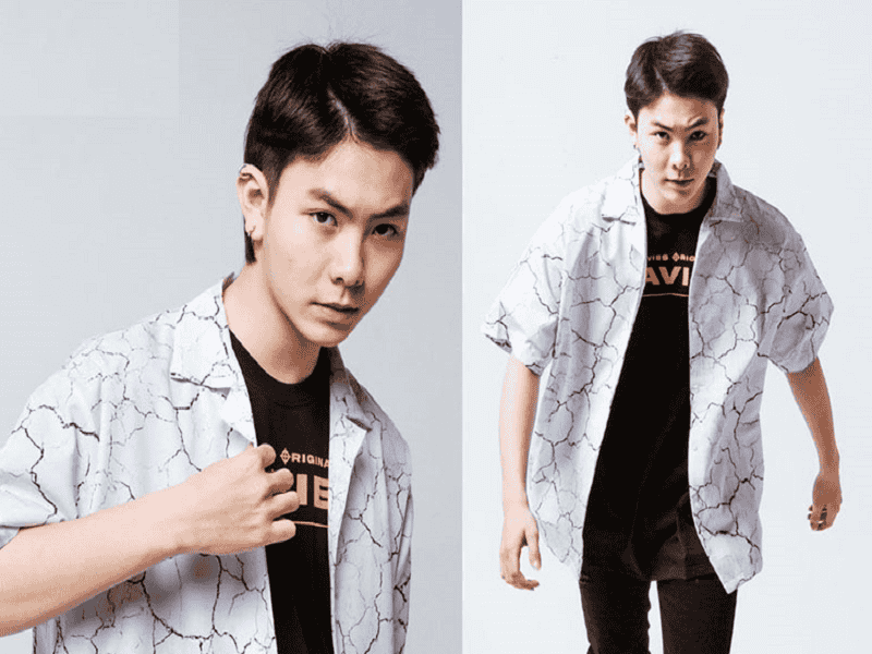 Phối áo sơ mi tay lỡ Local Brand với áo thun bên trong