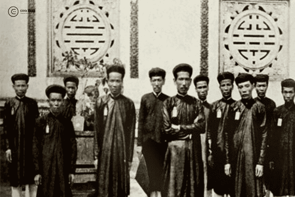 Áo dài ngũ thân truyền thống