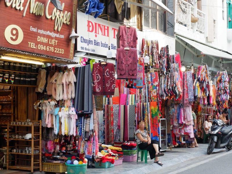 Phố mua sắm Đinh Liệt, Hà Nội