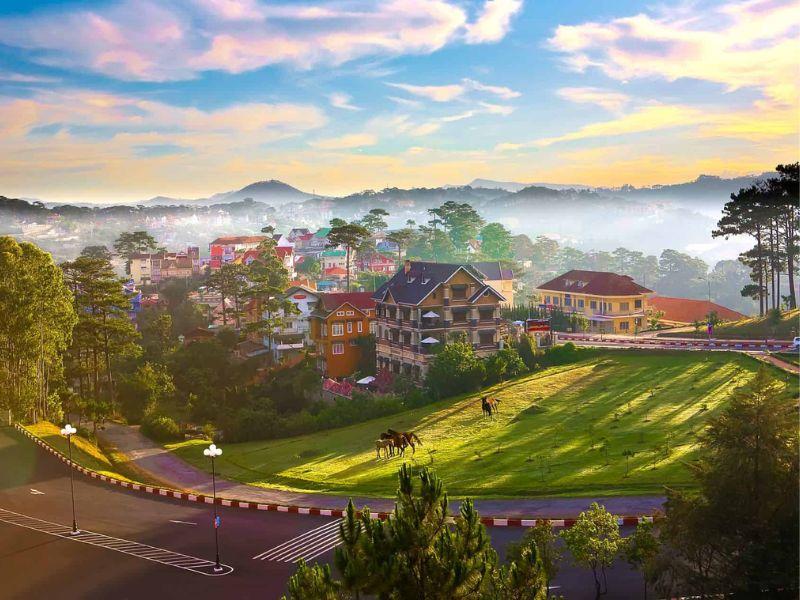 Đ&agrave; Lạt - Điểm đến y&ecirc;u th&iacute;ch của kh&aacute;ch Việt