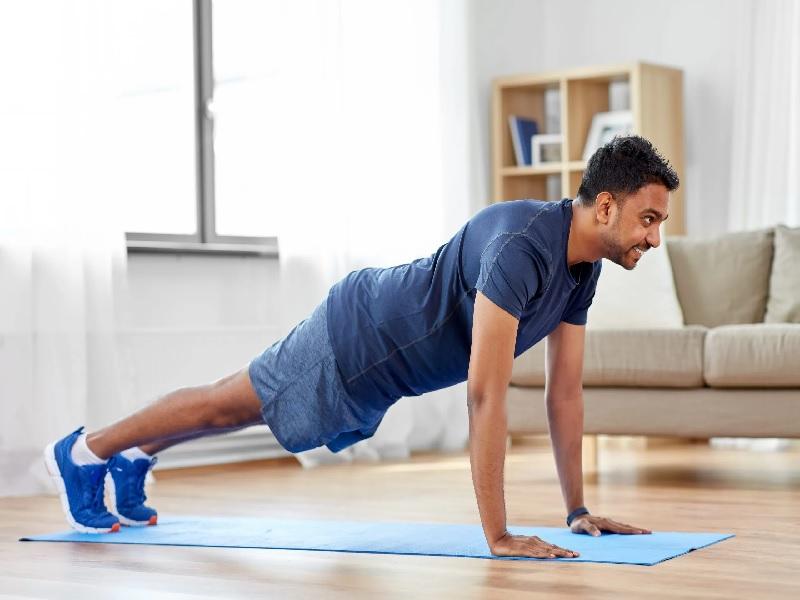 Hướng dẫn tập bài Alternate Push-ups Hold