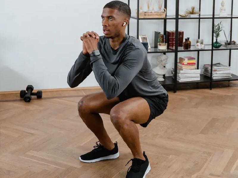 Hướng dẫn tập bài Squats