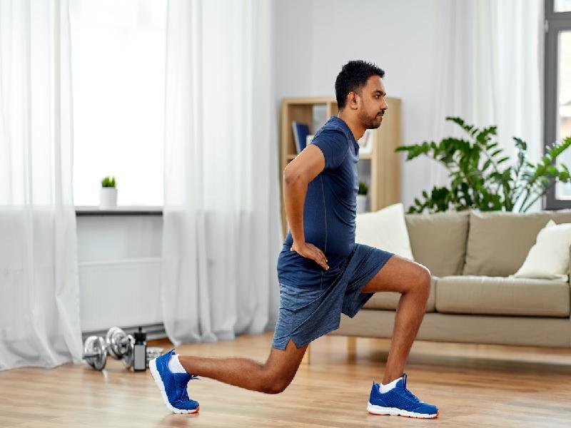 Hướng dẫn tập bài Lunges