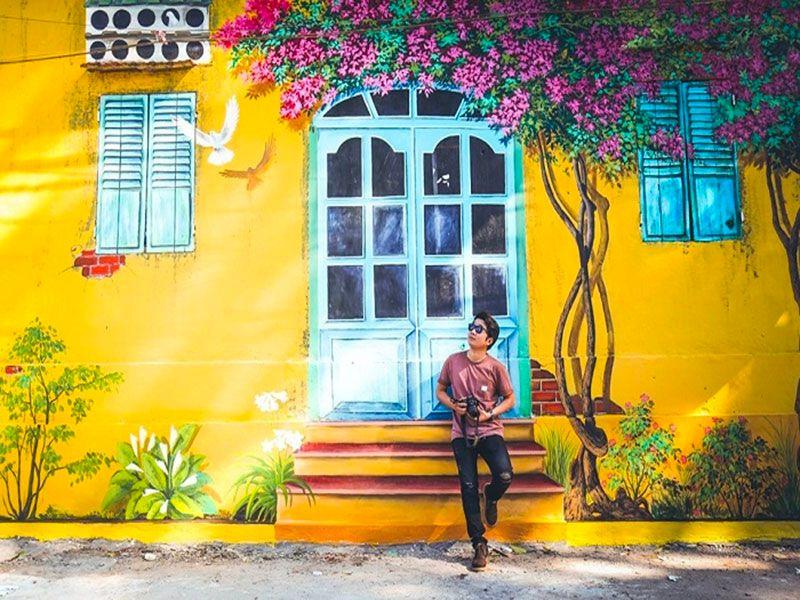 Sử dụng tranh vẽ lên tường