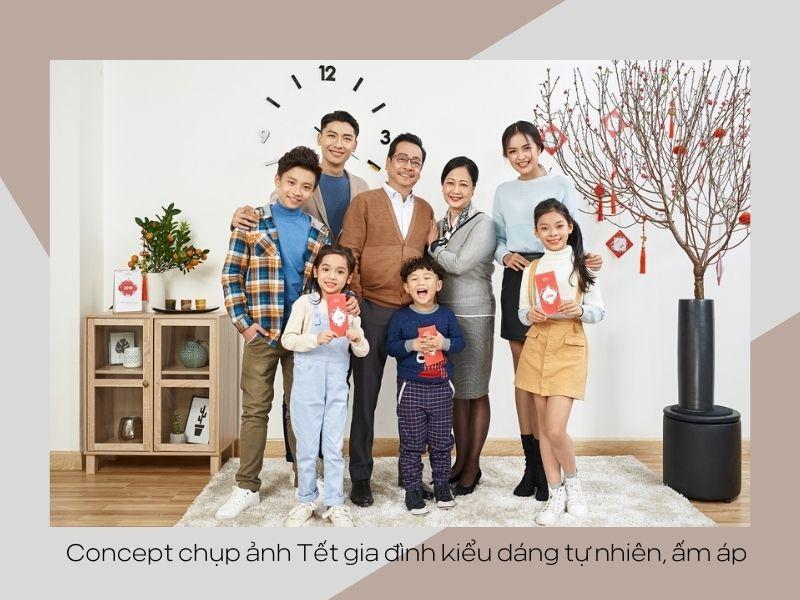 Concept chụp ảnh Tết gia đình kiểu dáng tự nhiên, ấm áp 