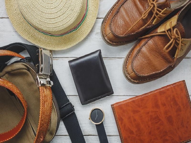Sản phẩm được làm từ Genuine Leather