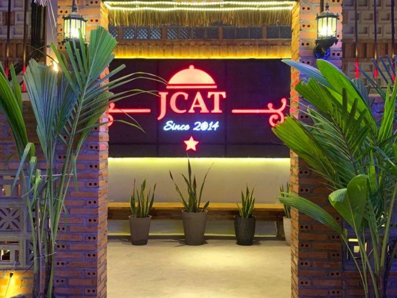 nhà hàng mở xuyên tết tphcm