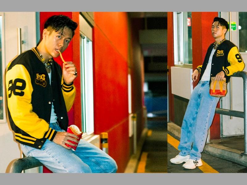 Áo khoác bomber + quần jeans