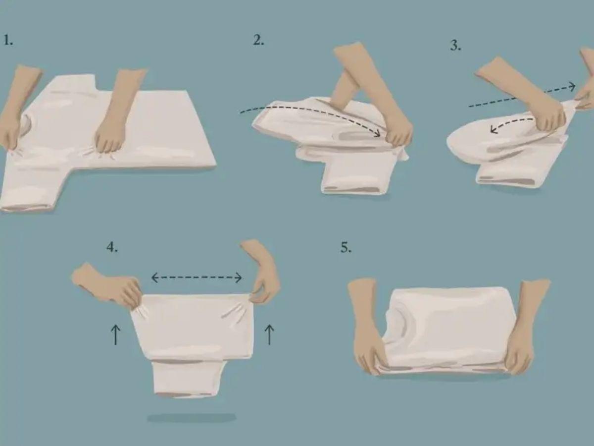 Gấp áo polo theo kiểu truyền thống