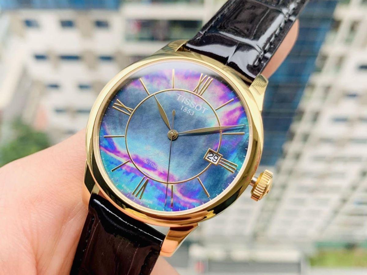 Đồng hồ mặt xà cừ Tissot nổi tiếng