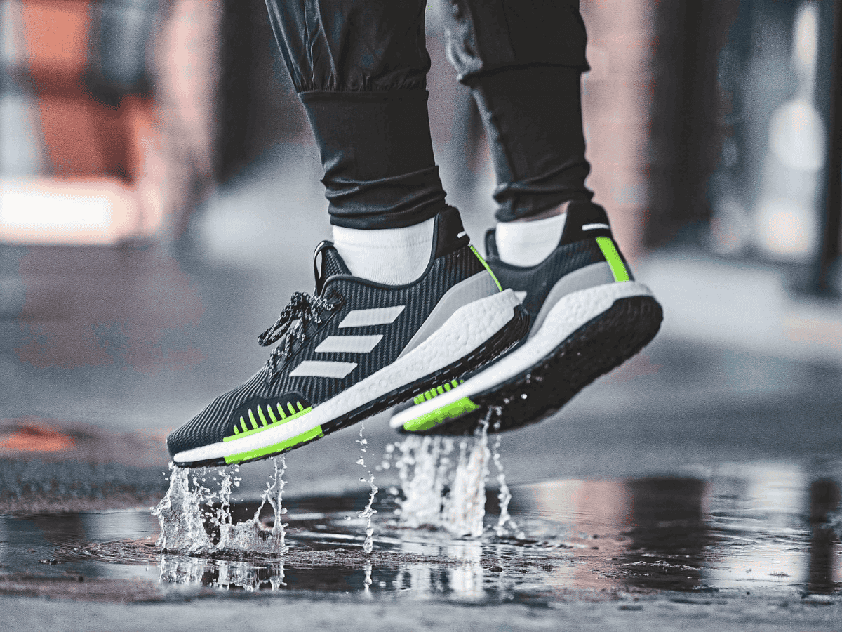 Adidas Pulse Boost HD Winterized sử dụng công nghệ Ballistic Nylon, cho khả năng chống thấm nước và giữ ẩm tuyệt vời