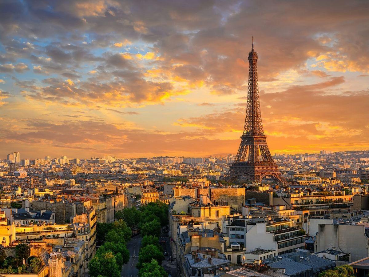 Paris là nơi các thương hiệu cần xây dựng nhà xưởng riêng 