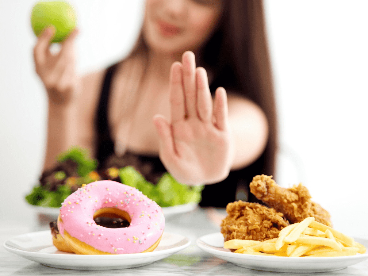 Đi bộ giúp giảm căng thẳng, một trong những nguyên nhân phổ biến khiến mọi người thèm đồ ngọt
