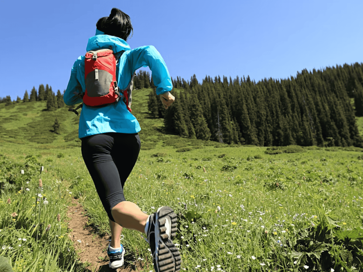 Bạn nên chống nắng kỹ lưỡng khi tham gia chạy trail  