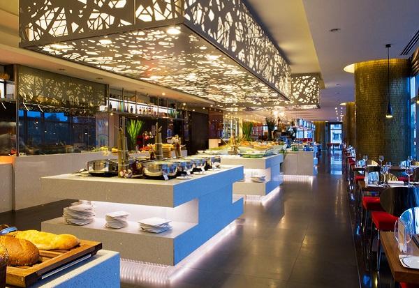 Nhà hàng Food ConneXion có thực đơn đa dạng giàu dinh dưỡng