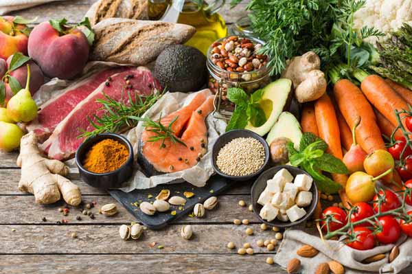 Chế độ ăn thuần tự nhiên góp phần giúp cơ thể khỏe mạnh, thon gọn