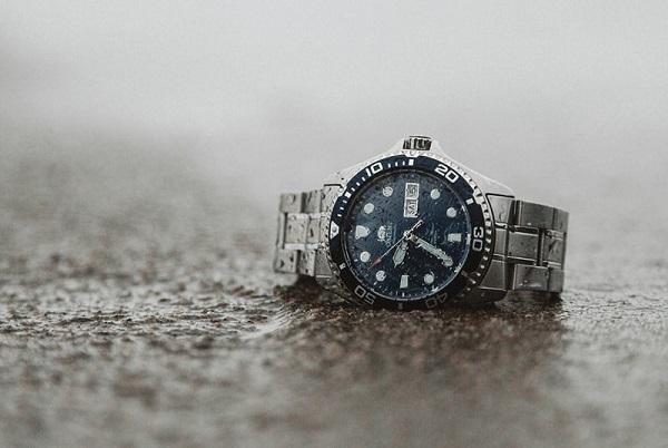 Đồng hồ lặn có độ chống nước tuyệt vời