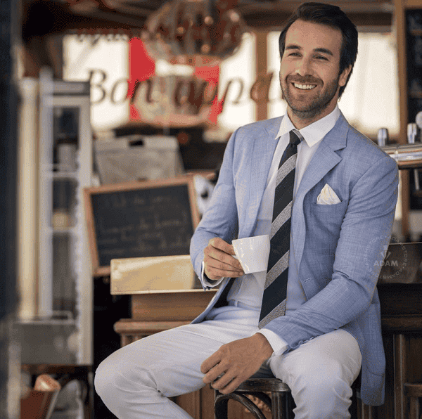 Suit linen nam có thiết kế hiện đại với màu sắc đa dạng 