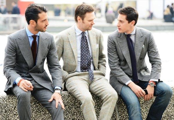 Chọn cà vạt đúng cách sẽ góp phần tôn lên bộ suit nam, giúp người mặc thêm chỉnh chu, phong cách